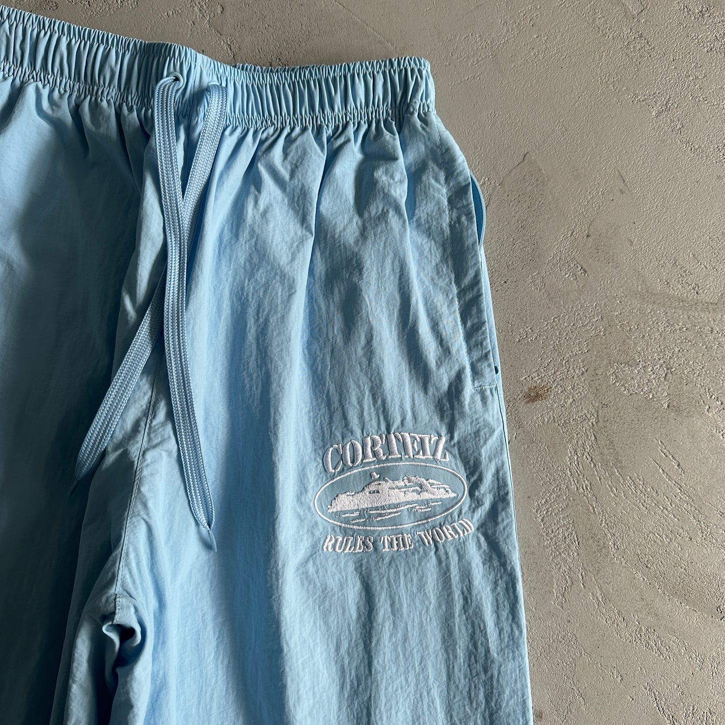 Conjunto Corteiz Corta Vento Azul - Shabby Company