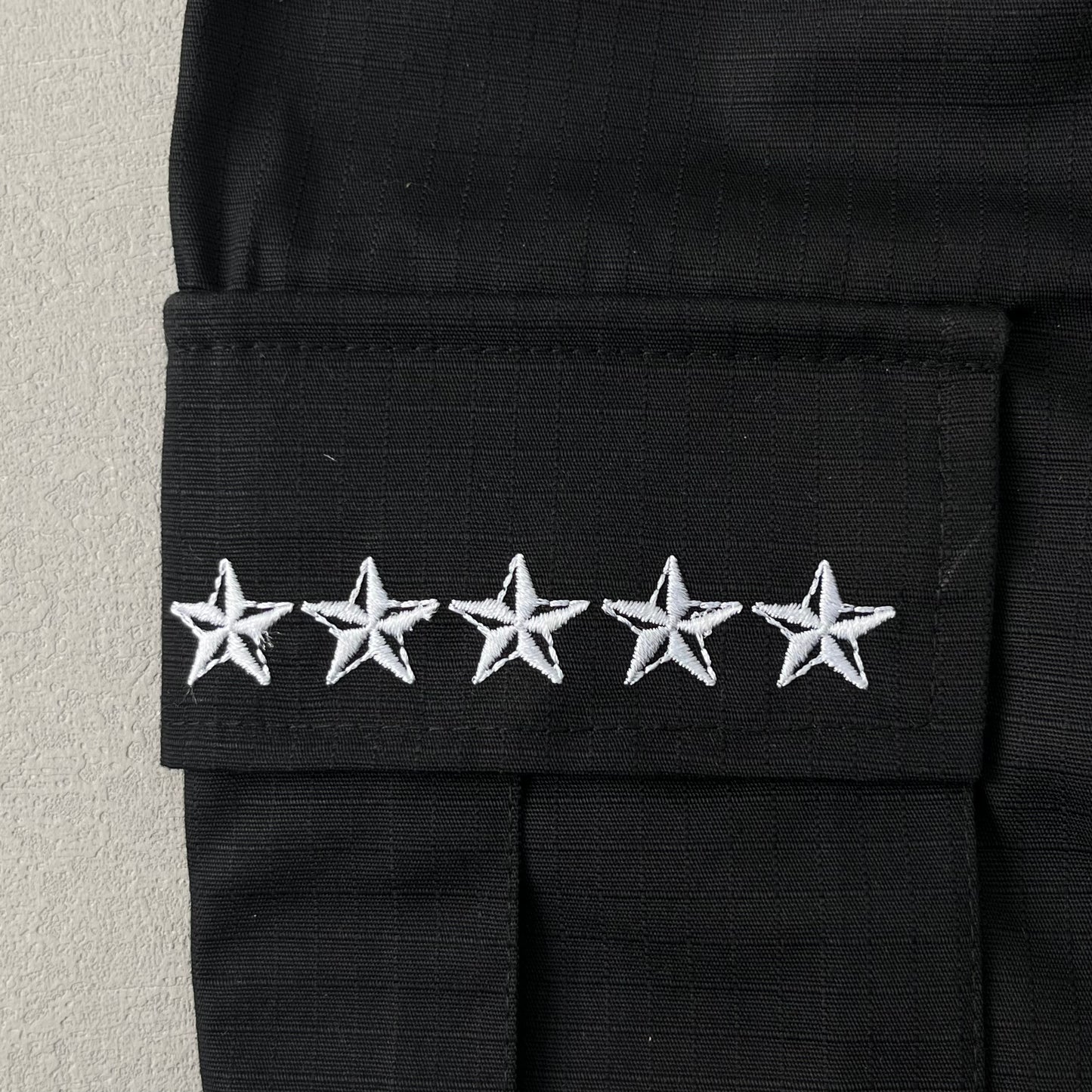 Calça Corteiz Cargo Preta 5 Stars - Shabby Company